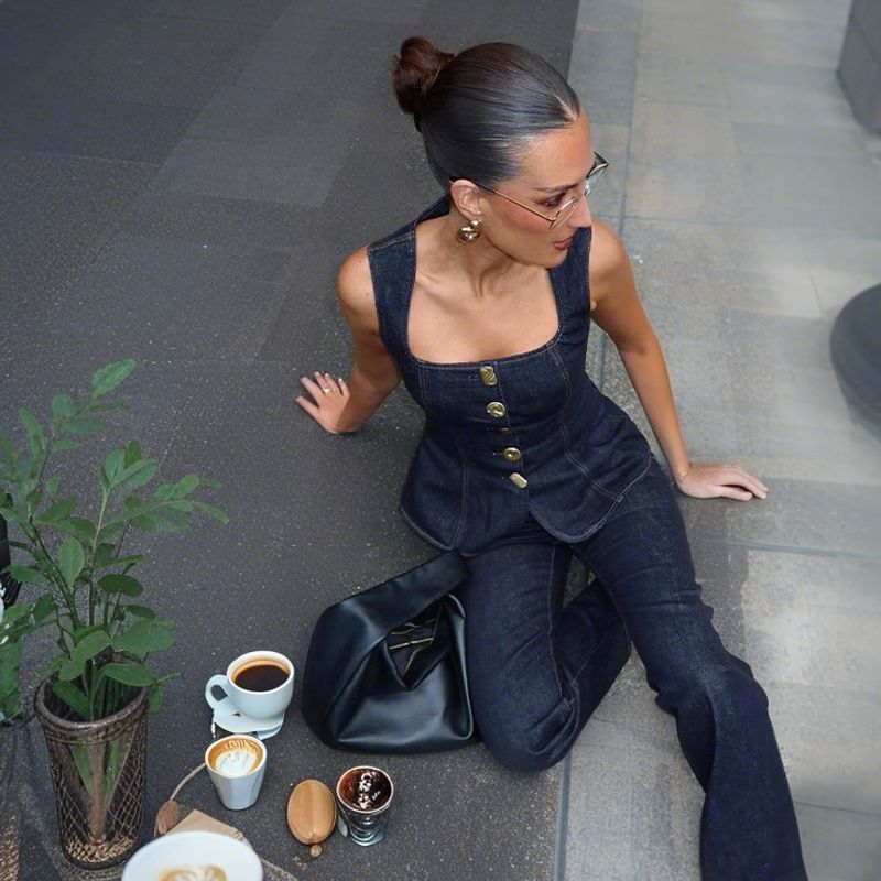 Women's Clothing Temperament Commuting Navy Blue Sleeveless Denim Suit_voghion.com