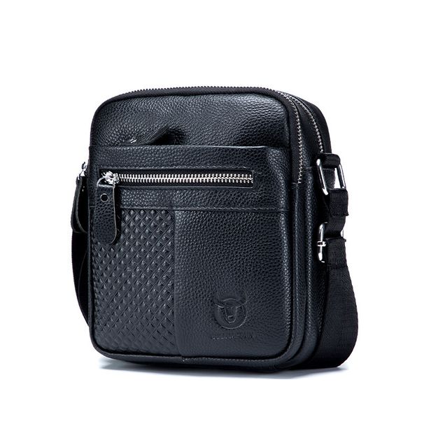 aitoa nahkaa oleva miesten olkalaukku, naudannahan ensimmäinen kerros, kesän vapaa-ajan retro, suuren kapasiteetin pieni laukku, miesten laukku_voghion.com