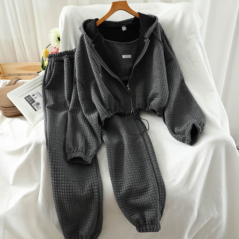 Suit 2025 New Fashionable Casual Sports Loose Jacket With Jogger Pants Three-Piece Set For Women_voghion.com