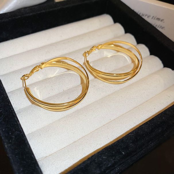 Silver Needle Cross Hollow Geometric Earrings Metal Design Earrings European And American Light Luxury Fashion Earrings_voghion.com