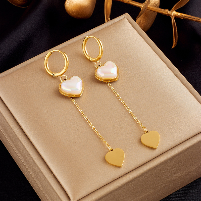 Orecchini gioielli in acciaio al titanio con pendente a cuore e perla a lunga catena versatile, moda in stile coreano, personalità semplice, temperamento_voghion.com