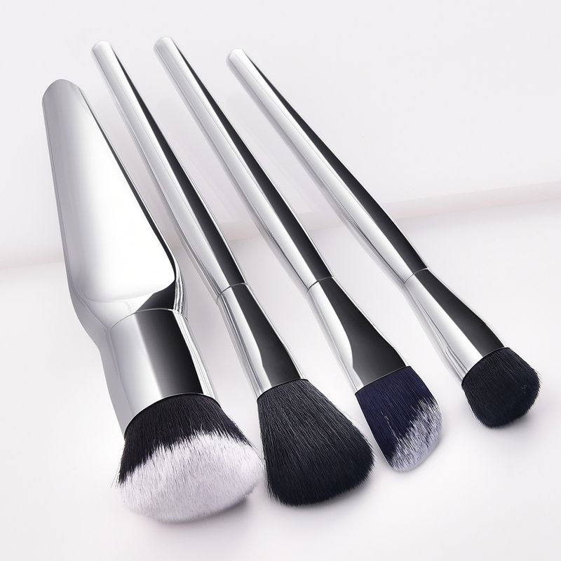 4 large silver makeup brush set_voghion.com