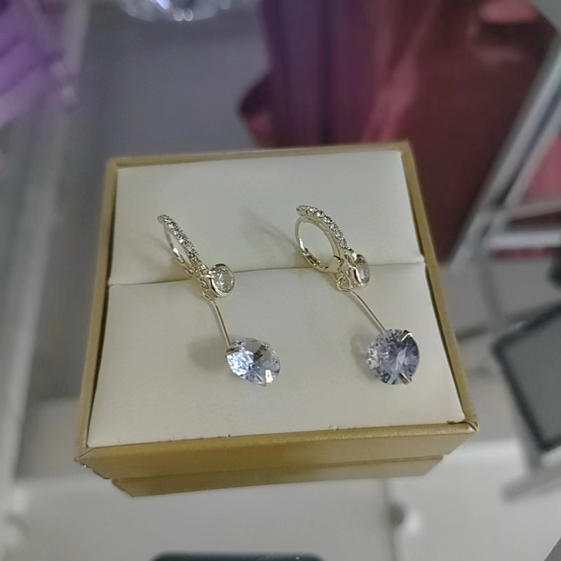 Women's Earrings Temperament and high-end zircon pendant earrings earrings for women 2023 new trendy niche design earrings earrings earrings_voghion.com