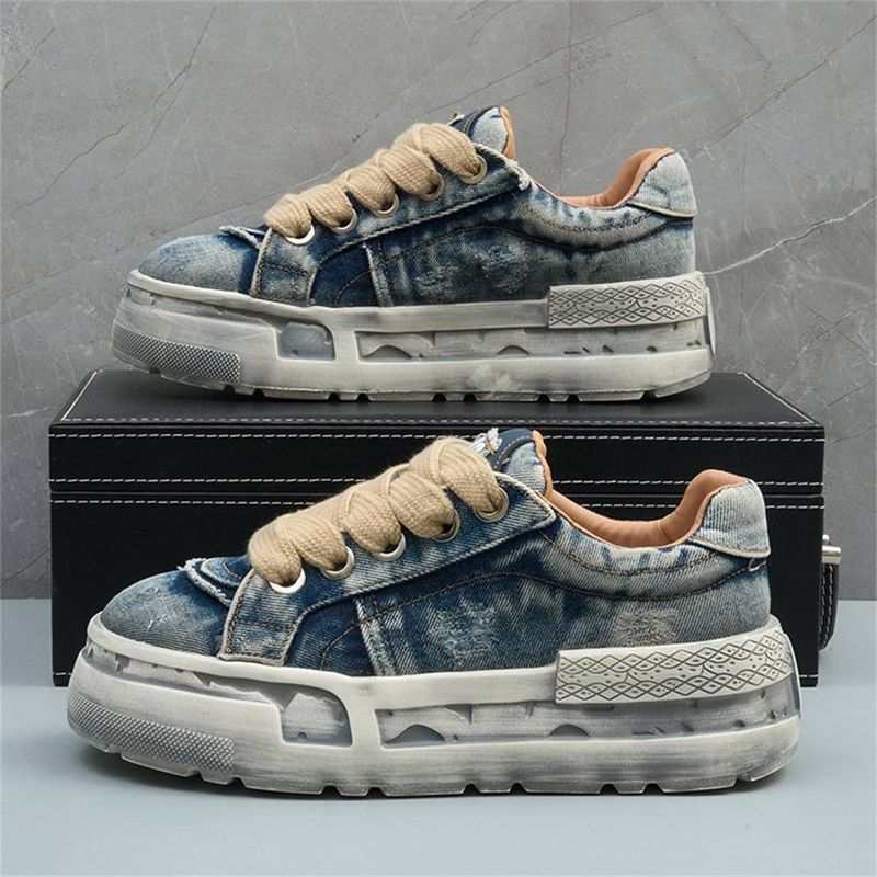 2025 Fashion Sneakers Men's Low Top Lace-Up Thick Sole Increase Height Non-Slip Wear-Resistant Vintage Washed Denim Running Shoes_voghion.com