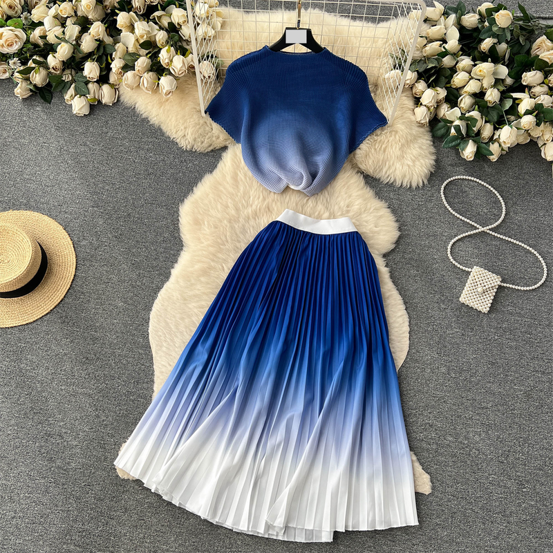 Women's Clothing Suit Women's Elastic Pleated Short Sleeve Top Two-piece Set High Waist Slim Fashion Pleated Skirt_voghion.com