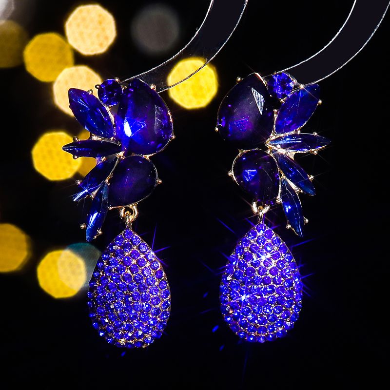 1 Pair Elegant Shiny Water Droplets Inlay Alloy Rhinestones Zircon Drop Earrings_voghion.com
