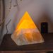 Mysteriöse Pyramide Mineral Nachtbett Einfache Moderne Kleine Schreibtischlampe Aufladen Induktion Schlafzimmer Schlaflicht_voghion.com