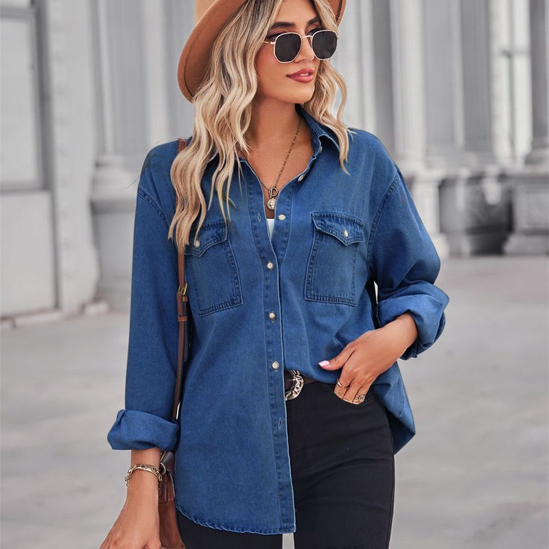 nuova camicia a maniche lunghe in denim slim di colore chiaro da donna_voghion.com