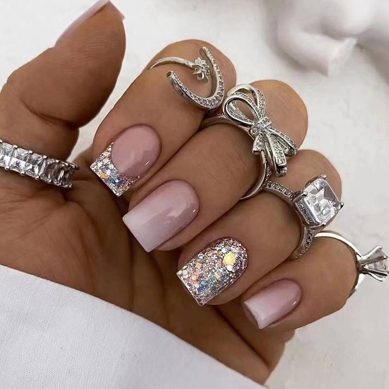 24pcs Short Square Sparkling Ruby Glitter French Sparkling Pink White Gradual Ins Wind Wear Detachable  Nail Rubbing Strip One&Jelly Glue One_voghion.com