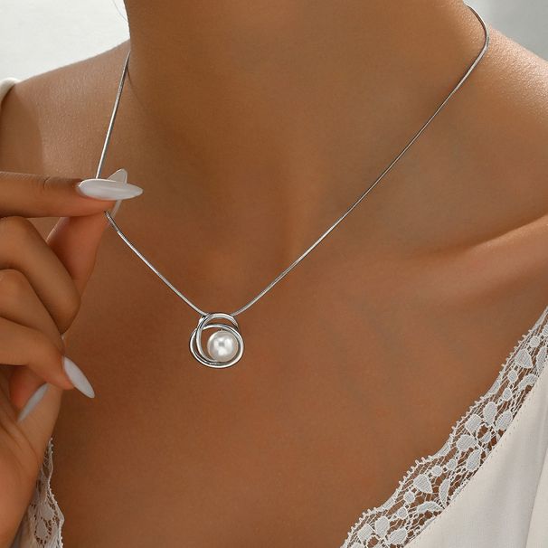 Korean Style Fresh And Sweet Small Fragrance Style Women's Necklace Niche String Pearl Cross Ring Design Clavicle Chain_voghion.com