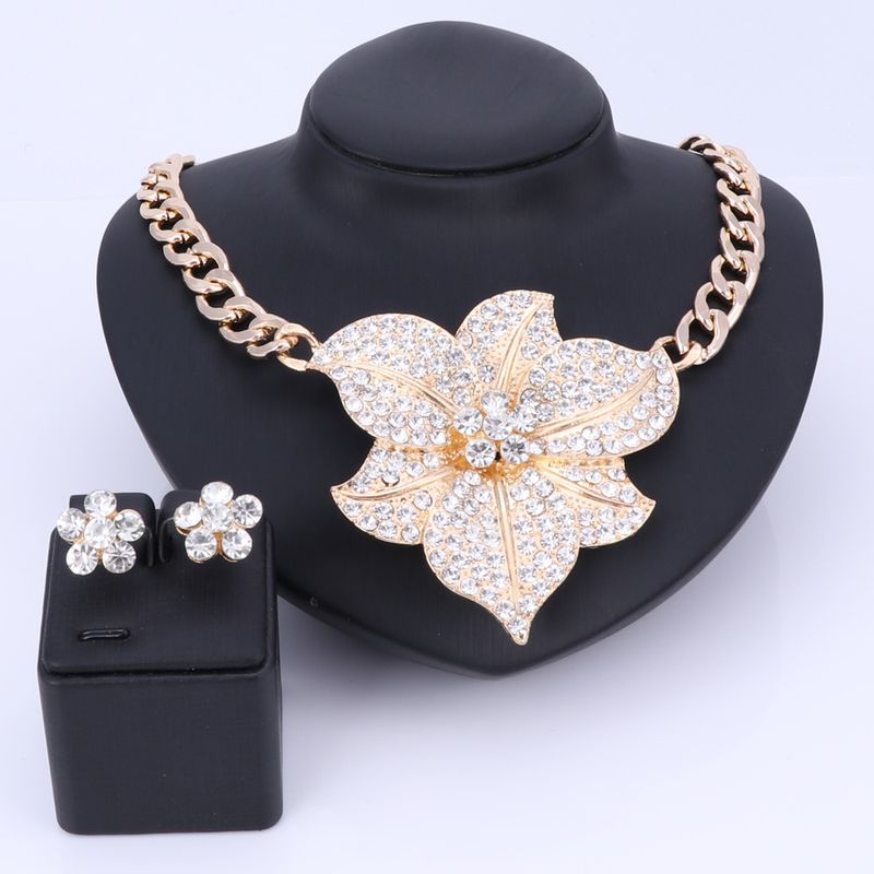 Wedding Jewelry Exquisite Flower Necklace Earrings Set Full Crystal Rhinestones Chain African Bridal Jewelry Sets_voghion.com