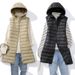 "Gilet leggero da donna slim fit in piuma d'oca, lunghezza media, con cappuccio, design laminato senza cuciture, color cachi/nero/beige"_voghion.com
