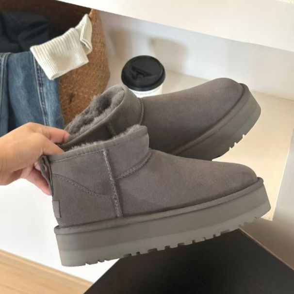 Hochwertige Schneestiefel mit integriertem Mini-Pelz für Damen, kurze Stiefel mit dicker Sohle, neues Modell 2024 mit plüschiger Winterwärme_voghion.com