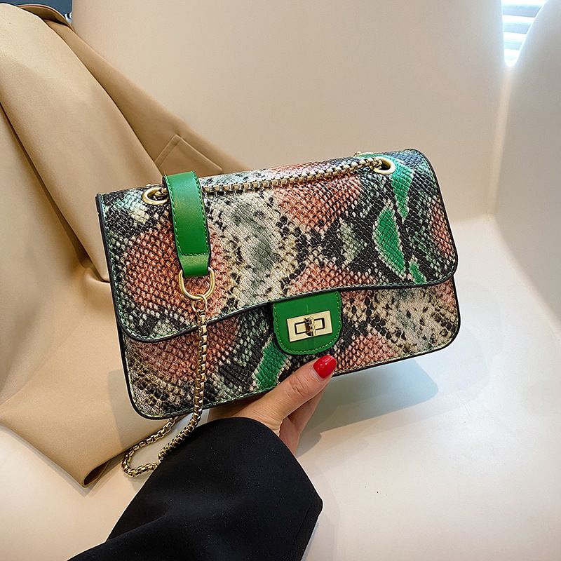 Manufacturers Wholesale Classic Fashion Snake Pattern Chain Small Square Bag 2023 New Hot Style Messenger Bag Trendy Single Shoulder Underarm Bag_voghion.com