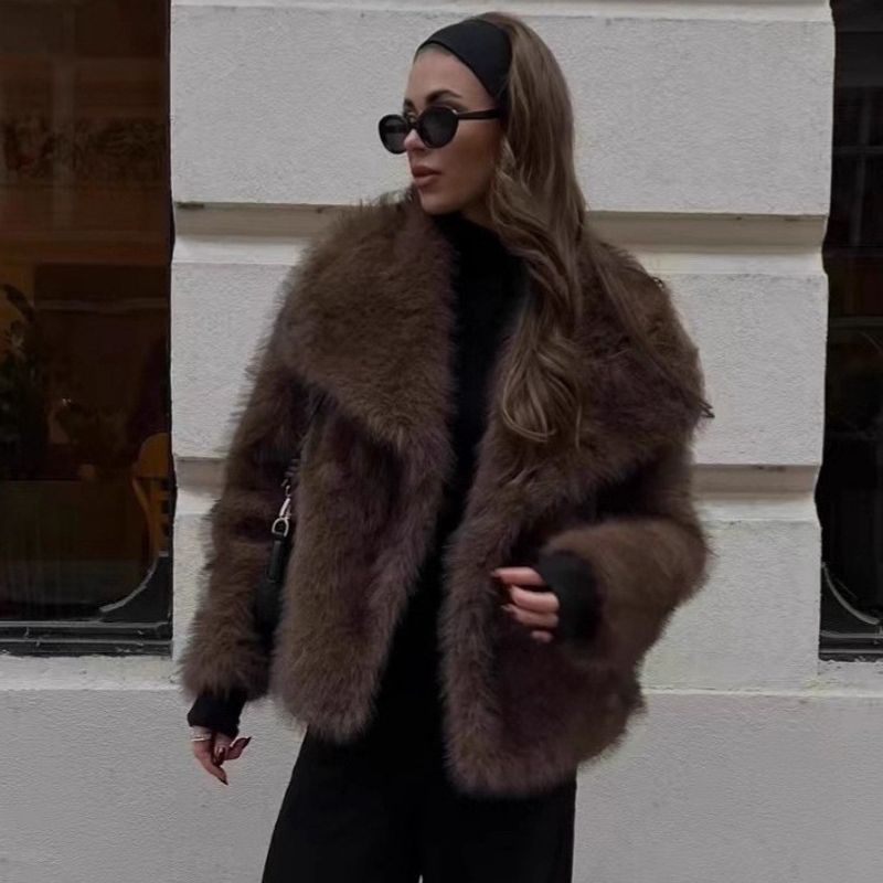 Cappotto in pelliccia sintetica di lusso con collo in pelliccia di volpe - Elegante marrone con punte nere, revers oversize, elegante e versatile capospalla invernale da donna_voghion.com