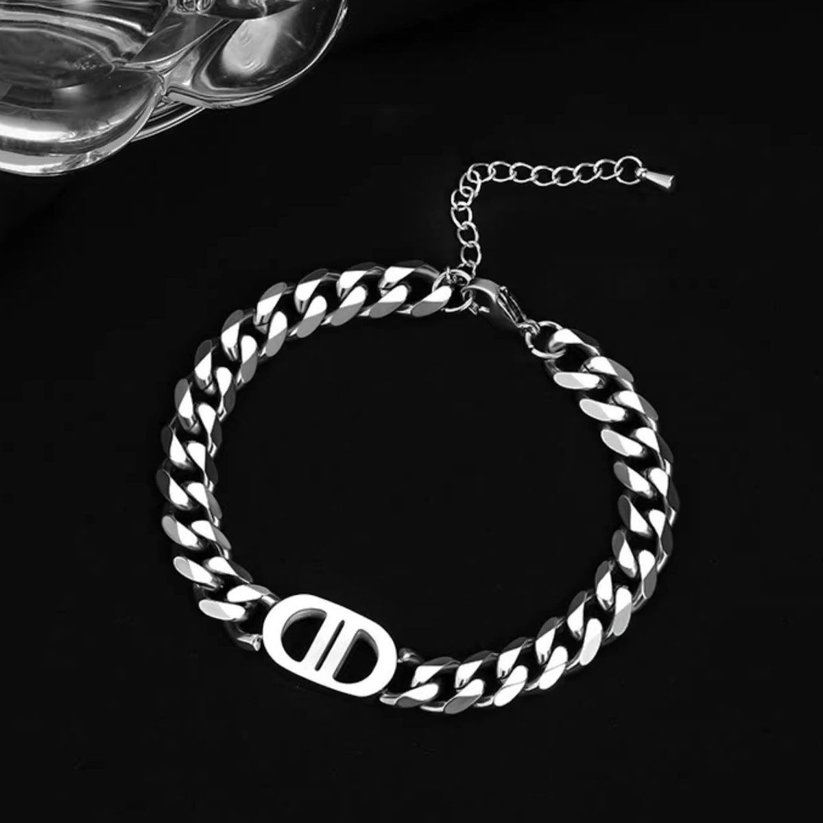 Double D Cuban for Men, Titanium Steel, Simple High End, Small and Cold Style, Silver Versatile, Men's Bracelet_voghion.com