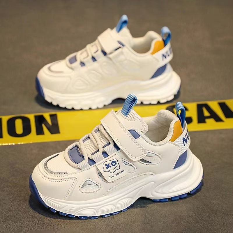 Boys' 2025 New Spring Big Explosive Street Running Sports Children's Soft Sole Dad White Shoes Breathable_voghion.com