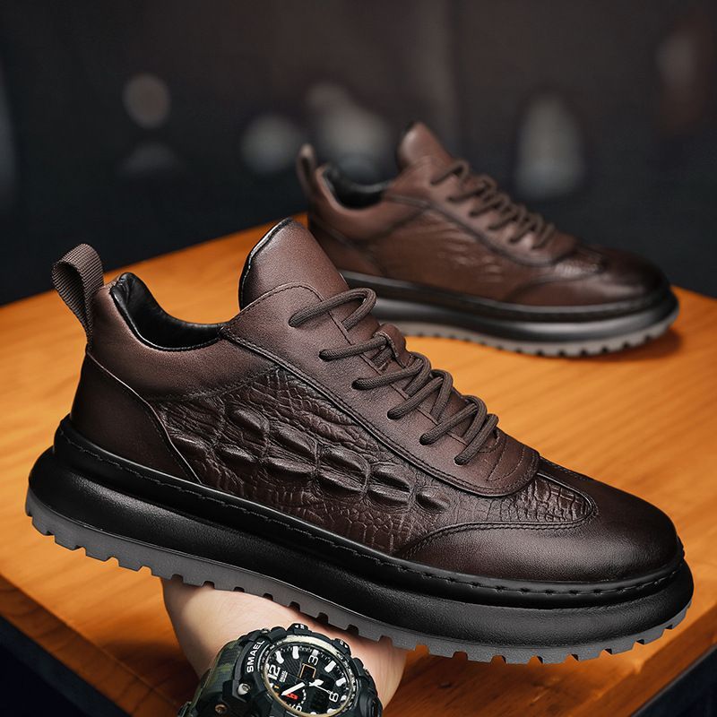 Nuevos zapatos de cuero de negocios informales de otoño e invierno con estampado de cocodrilo de moda antideslizantes para deportes de cocina para hombres_voghion.com