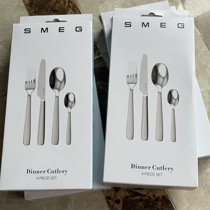 SMEG Four Piece Western Tableware with Spoon, Fork Set Stainless Steel Knife, Fork, and Spoon_voghion.com