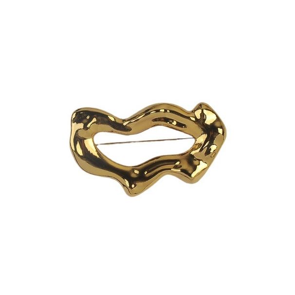 Fashion New Hot-Selling Hollow Geometric Brooch High-End Versatile Pin Trendy Accessories_voghion.com