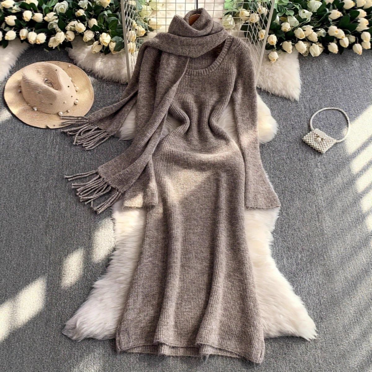 Damenbekleidung Elegantes Strickpulloverkleid mit Glockenärmeln, Locker sitzendes langes Tunikakleid für Damen, Herbst Winter Casual Boho Chic Style, Beige_voghion.com