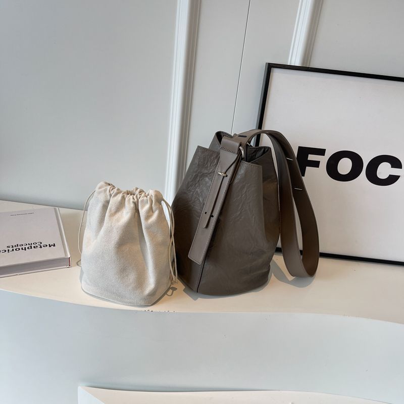 Nuova borsa a secchiello plissettata da donna, di grande capacità, per la primavera e l'estate, semplice, multifunzionale, casual, versatile, per tutti i giorni._voghion.com