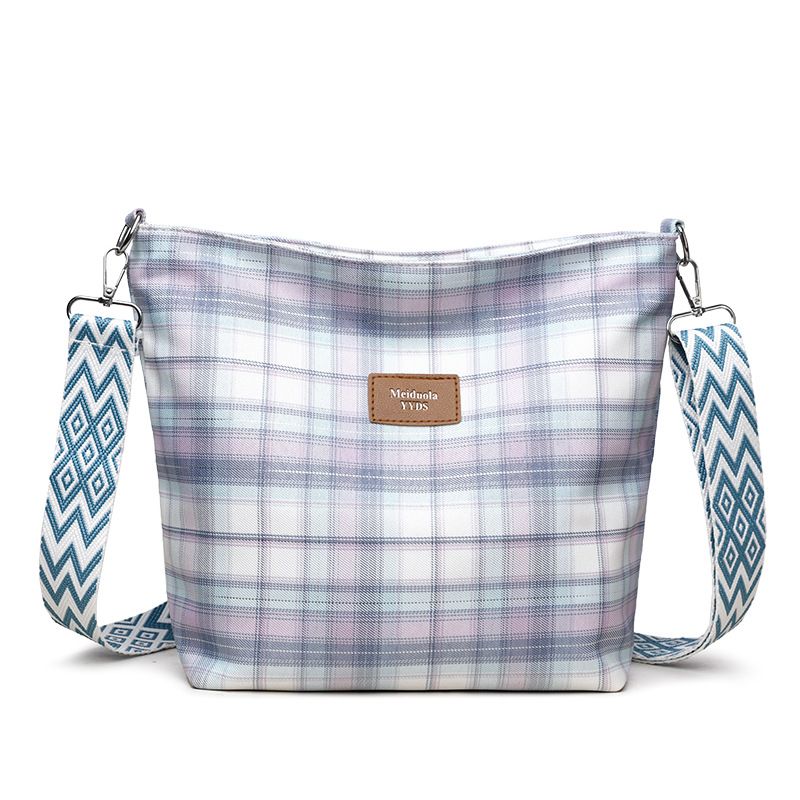 fashion, simple, large-capacity, contrasting color plaid shoulder messenger bag, versatile commuter new tote bag_voghion.com