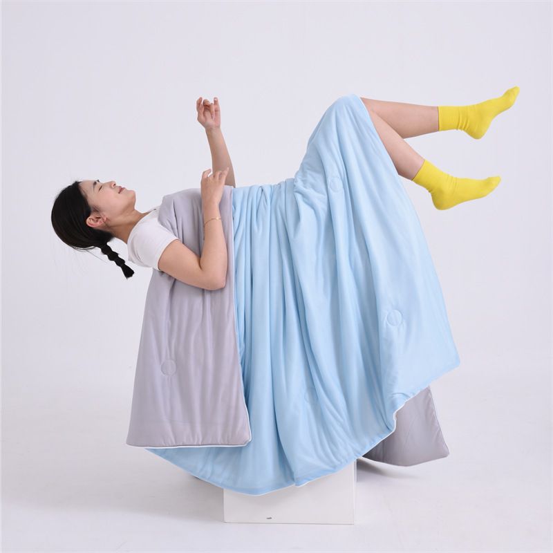 A-Class Cooling Silk Summer Blanket - Ice Cream Softness Ultra-Lightweight & Breathable For Air Conditioning (Machine Washable Twin/Queen/King Size)_voghion.com