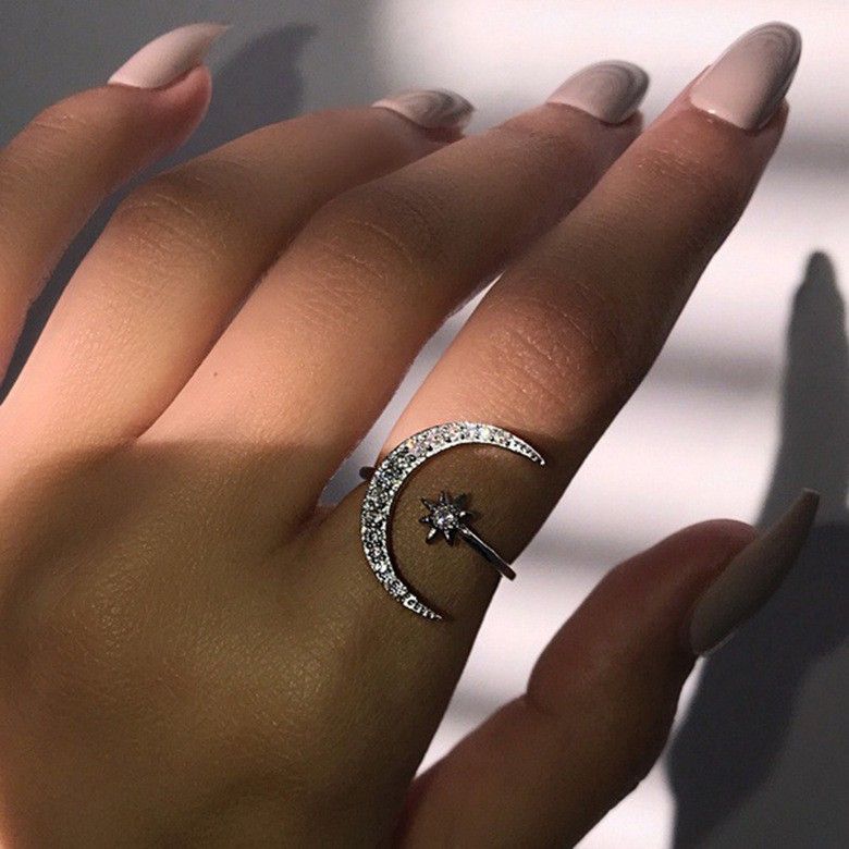 Hip-Hop Style Niche Inlaid Rhinestone Set Open Star Moon Heart Stacking Knuckle Ring_voghion.com