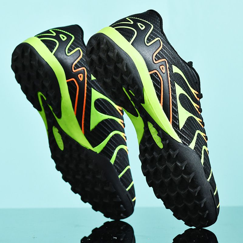 Chaussures de football pour garçons et garçons Chaussures de football pour enfants AG Spikes TF Écrasant les jeux d'entraînement Chaussures de sport_voghion.com