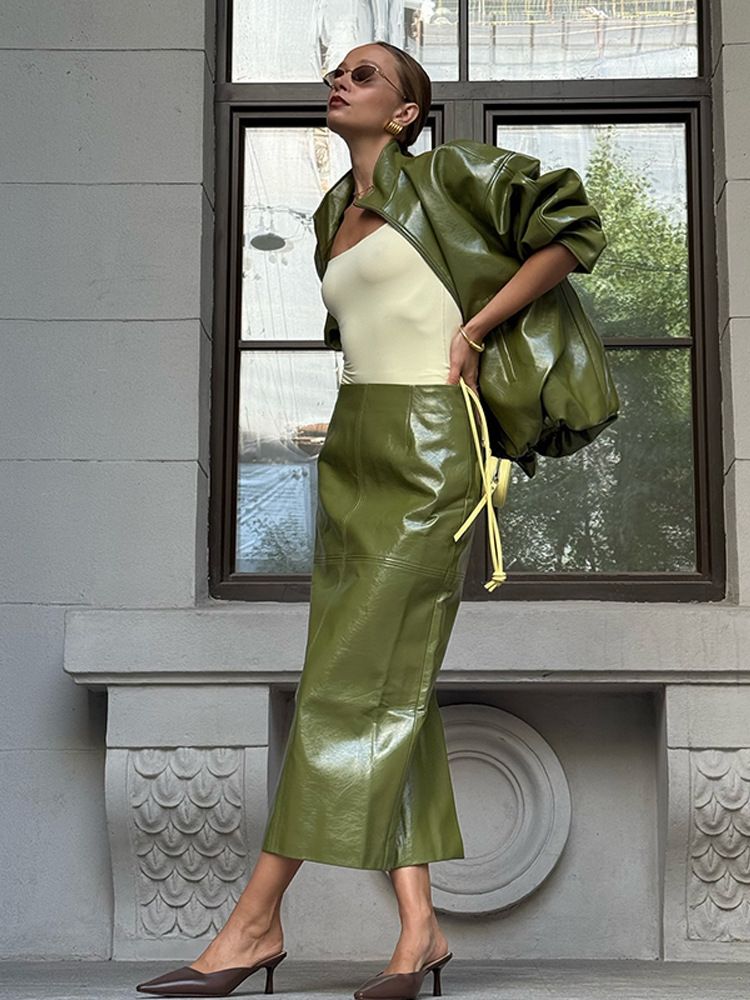 Komplet ze skóry PU i spódnicy High-Shine, zapinany na zamek błyskawiczny strój motocyklowy, dwuczęściowy (czerwony/zielony/brązowy, rozmiar S/M/L)_voghion.com