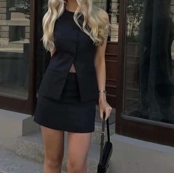 Damenbekleidung, eckiger Kragen, ärmellose Weste, hohe Taille, gerade Hose, Pendleranzug_voghion.com