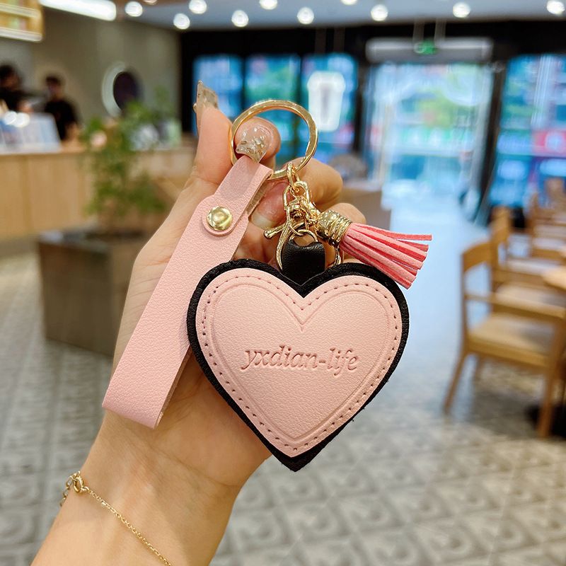 Nuovo ciondolo creativo a forma di cuore in pelle per donna, squisito portachiavi in stile coreano per auto, portachiavi semplice_voghion.com