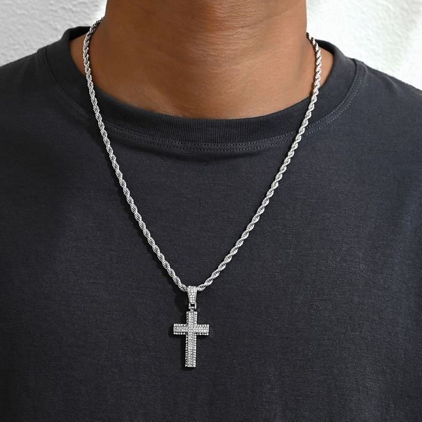 Hip Hop Cross Niche Design Herrenhalskette Vielseitig eingelegter Diamantanhänger Kubanische Kette Einfache Halskette_voghion.com