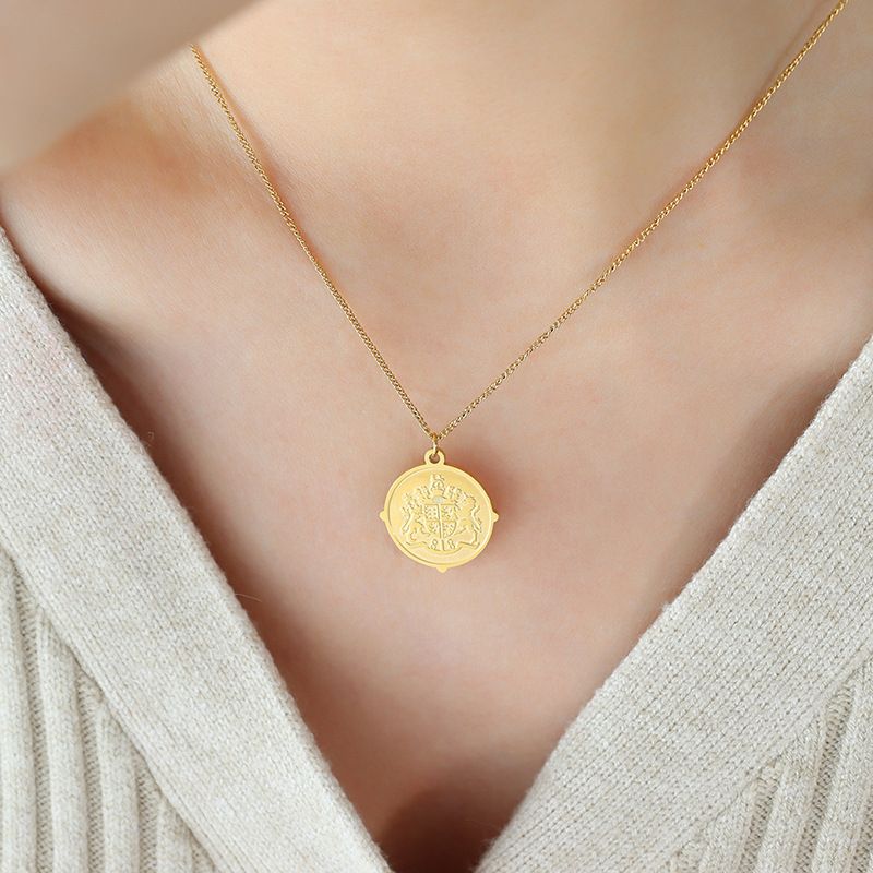 French Palace Lucky Talisman Pattern Pendant Titanium Steel Necklace Women's Jewelry_voghion.com