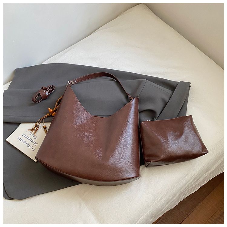 Vintage-Inspired Large Capacity Tote Bag With Detachable Pouch, Lightweight PU Shoulder Bag Stylish Crossbody Purse For Daily Commute Casual Outings_voghion.com