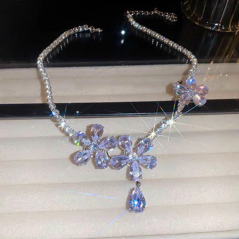 Private Super ! Immortal Romantic Light Luxury Zircon Flower Water Drop Necklace 2025 High Style New Clavicle Neck Chain_voghion.com