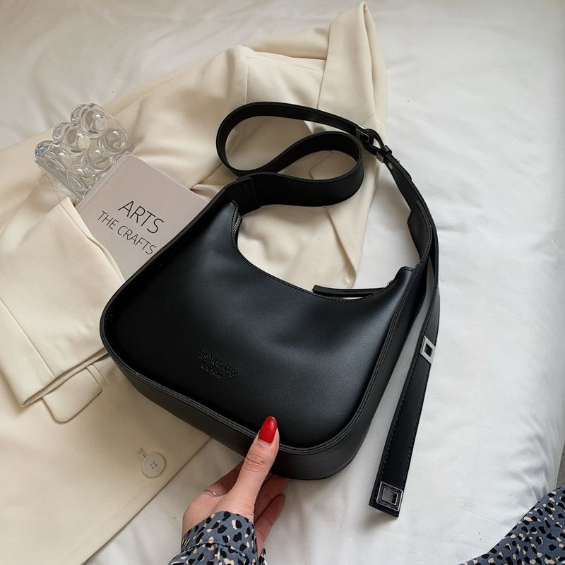 Cross-border Bag High Sense 2025 New Versatile Women's Bag Retro Shoulder Bag Fashion Internet Celebrity Wide Shoulder Strap Messenger Bag_voghion.com