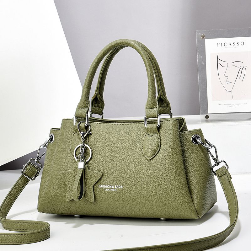 Elegante nuova borsa a tracolla piccola da donna, leggera e di lusso, di qualità, con tracolla singola, con etichetta, da 2025 alla moda._voghion.com