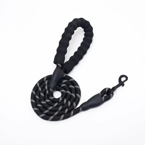 Pet Supplies Reflective Multi-color Nylon Round Rope Large Medium-sized Explosion-proof Dog Foam Handle Leash_voghion.com