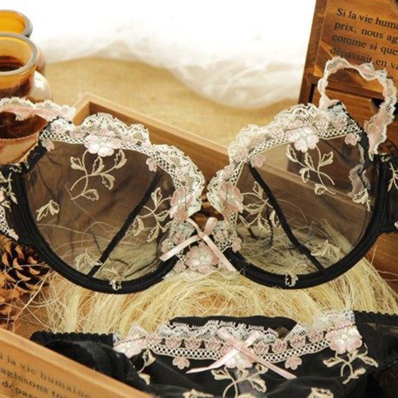 Logire Exquisite embroidery lotus pink ultra-thin women's sexy transparent lace underwear bra set_voghion.com