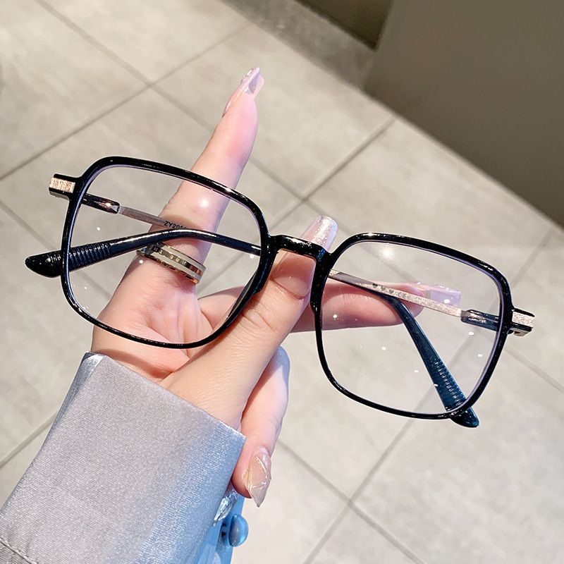 Anti-Blue Light Plain For Women, Large Frame, High Appearance, Slimming, Natural Look, Photochromic, Prescription_voghion.com
