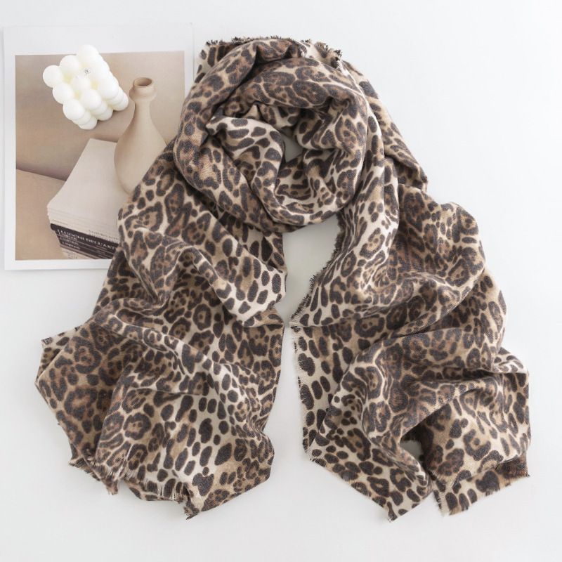2024 autumn and winter ethnic style leopard print short tassel woven  cashmere brushed women's warm shawl scarf_voghion.com