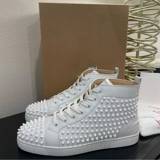 LTTL Men's Casual Sneakers With Rhinestones And Mixed Studs_voghion.com
