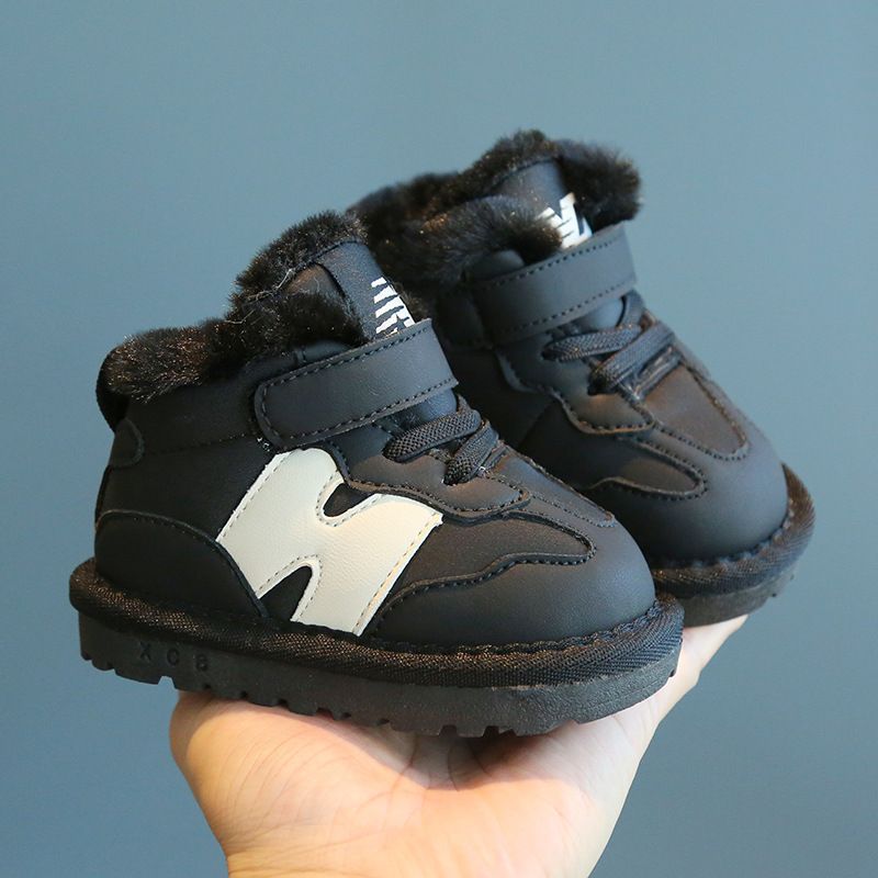 Winter baby shoes, warm cotton boots, plus velvet and thickened snow boots, soft sole non-abrasive baby toddler shoes for boys and girls_voghion.com