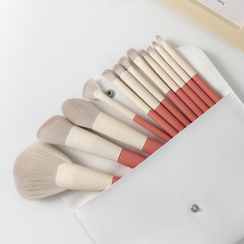 Strumenti per il trucco Serie per le feste Set di 12 pennelli per il trucco Set completo Pennello per correttore illuminante per principianti Strumento per il trucco super morbido_voghion.com