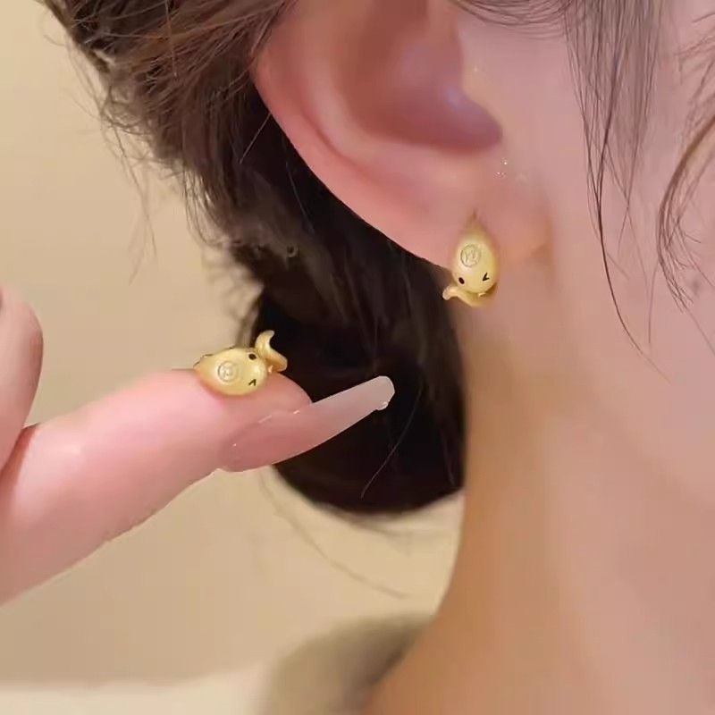 Orecchini a cerchio con design a nicchia, eleganti, versatili e di alta qualità, per le donne, in stile cinese, carini, piccoli, con serpente._voghion.com