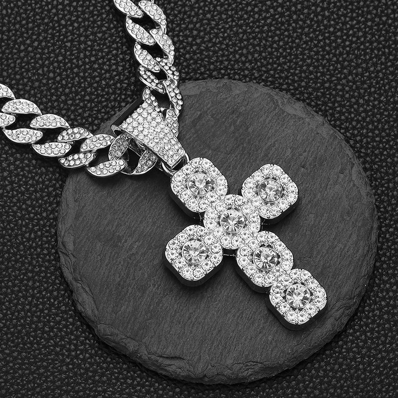 Collana con ciondolo a croce in lega New Rock Sugar Diamond per uomo, stile Ins, versatile, di alta gamma, stile hip-hop cubano_voghion.com