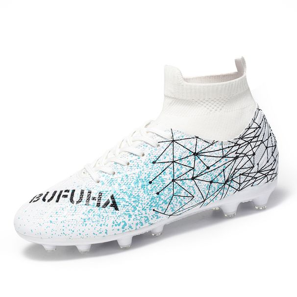 Scarpe da calcio per ragazzi con punte lunghe e rotte_voghion.com