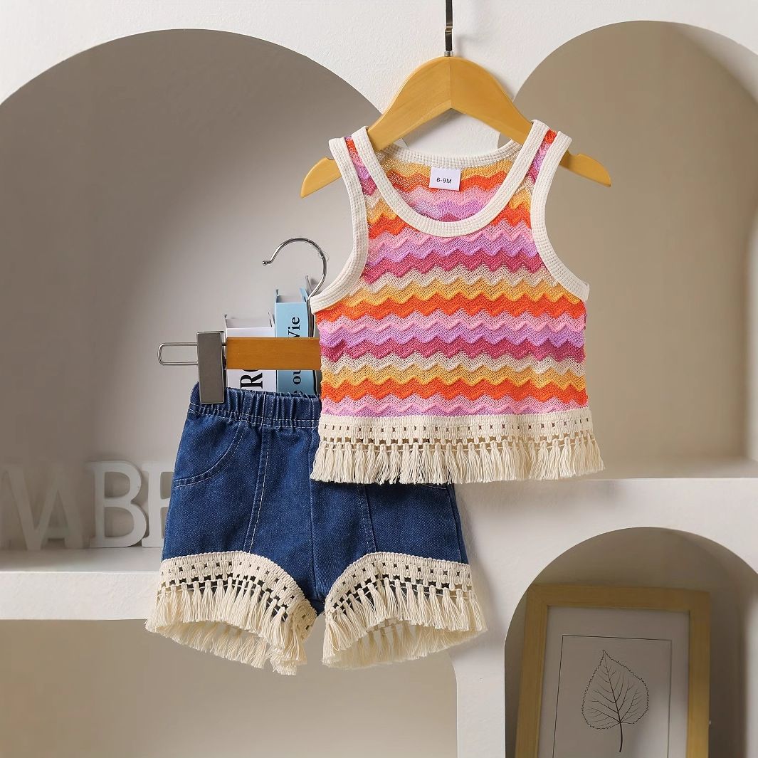 Mamma e bambini, top senza maniche a righe con nappe e pantaloncini in denim, set da due pezzi carino_voghion.com